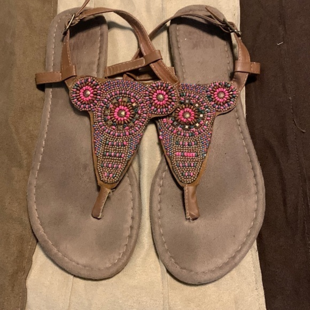 Muk Luks sandals‎